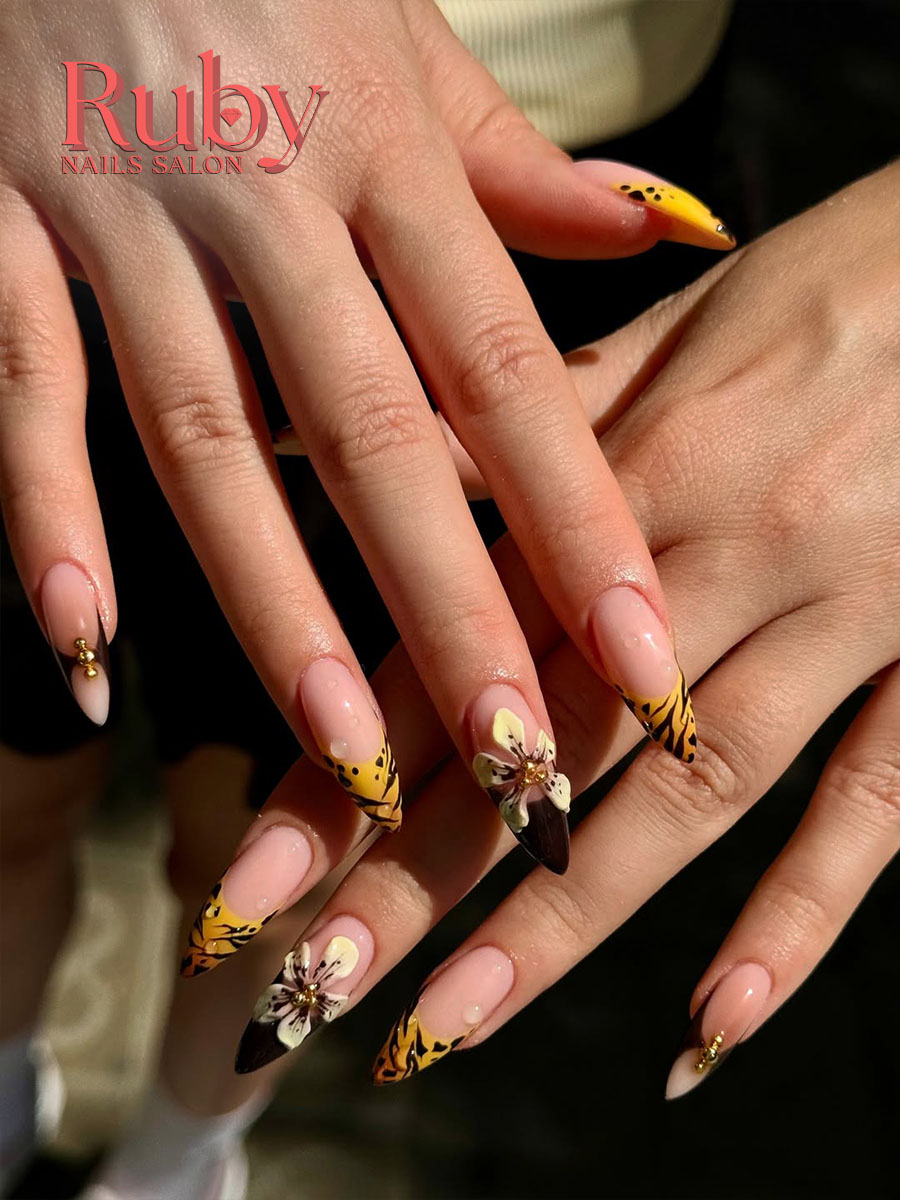 Ruby nails salon 